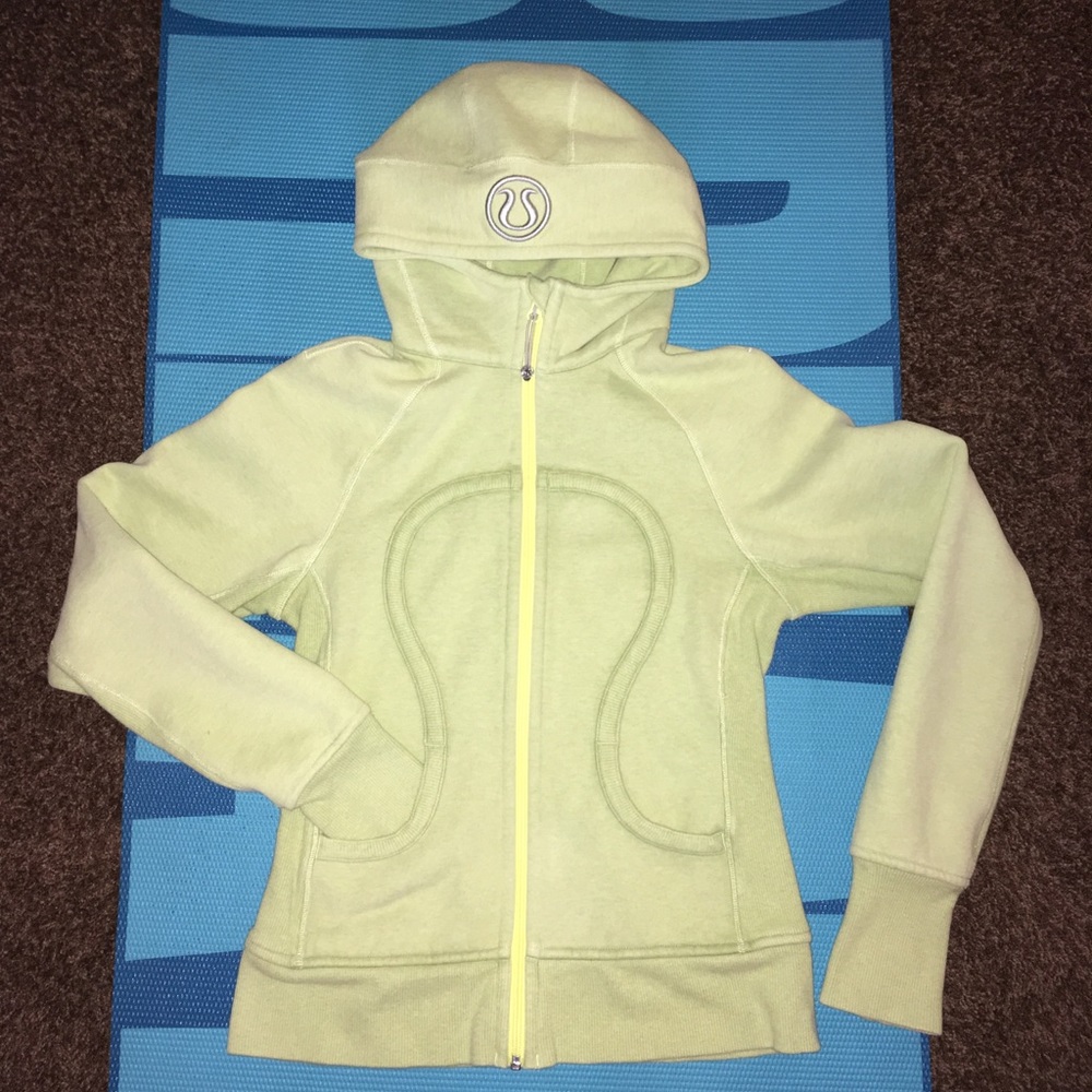Lululemon Scuba hoodie - Picture 1 of 6